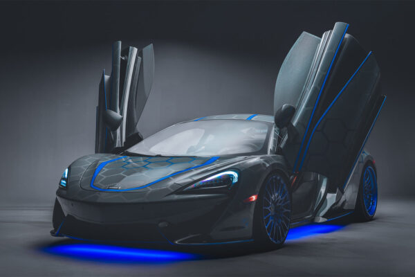 mac-house-agency-project-mclarenxcamaro-mclaren-three-quarters